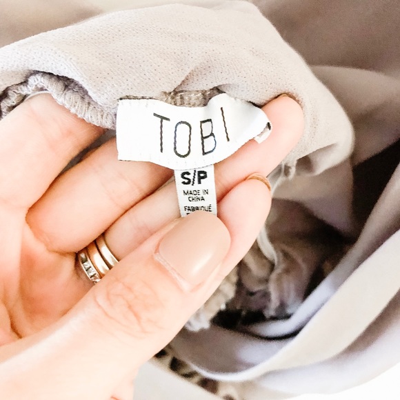 TOBI Bodysuit - Picture 6 of 7